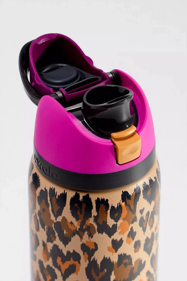 New Owala "Wild at Heart" 32oz Free Sip Limited Edition UO Cheetah Leopard Print