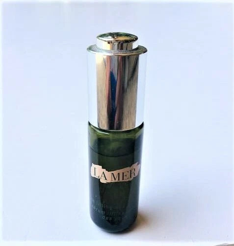 La Mer The Lifting Eye Serum for man and women unisex 0.5 Oz Serum 15 ML bottle
