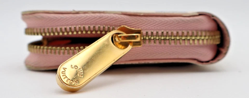 Louis Vuitton Zippy Wallet Damier Azur White Canvas Long Zip Around Wallet